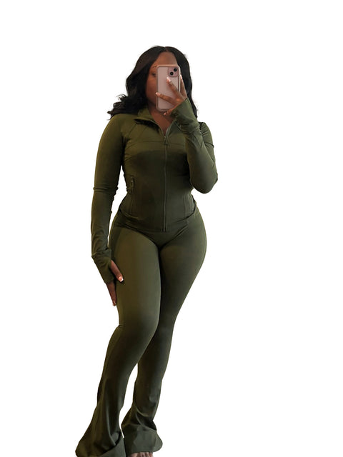 sports and leisure women's clothing, sexy tight-fitting long-sleeved micro-speaker two-piece set m301817