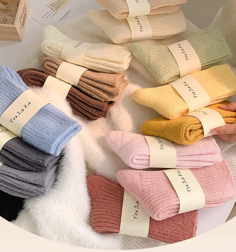 Solid color vertical plush socks, children's mid length socks, autumn and winter plush and thickened warmth, Japanese style plush socks, winter long socks, m1915010473
